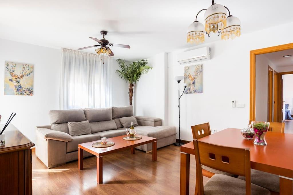 Ayala Beach Apartment Malaga Zewnętrze zdjęcie